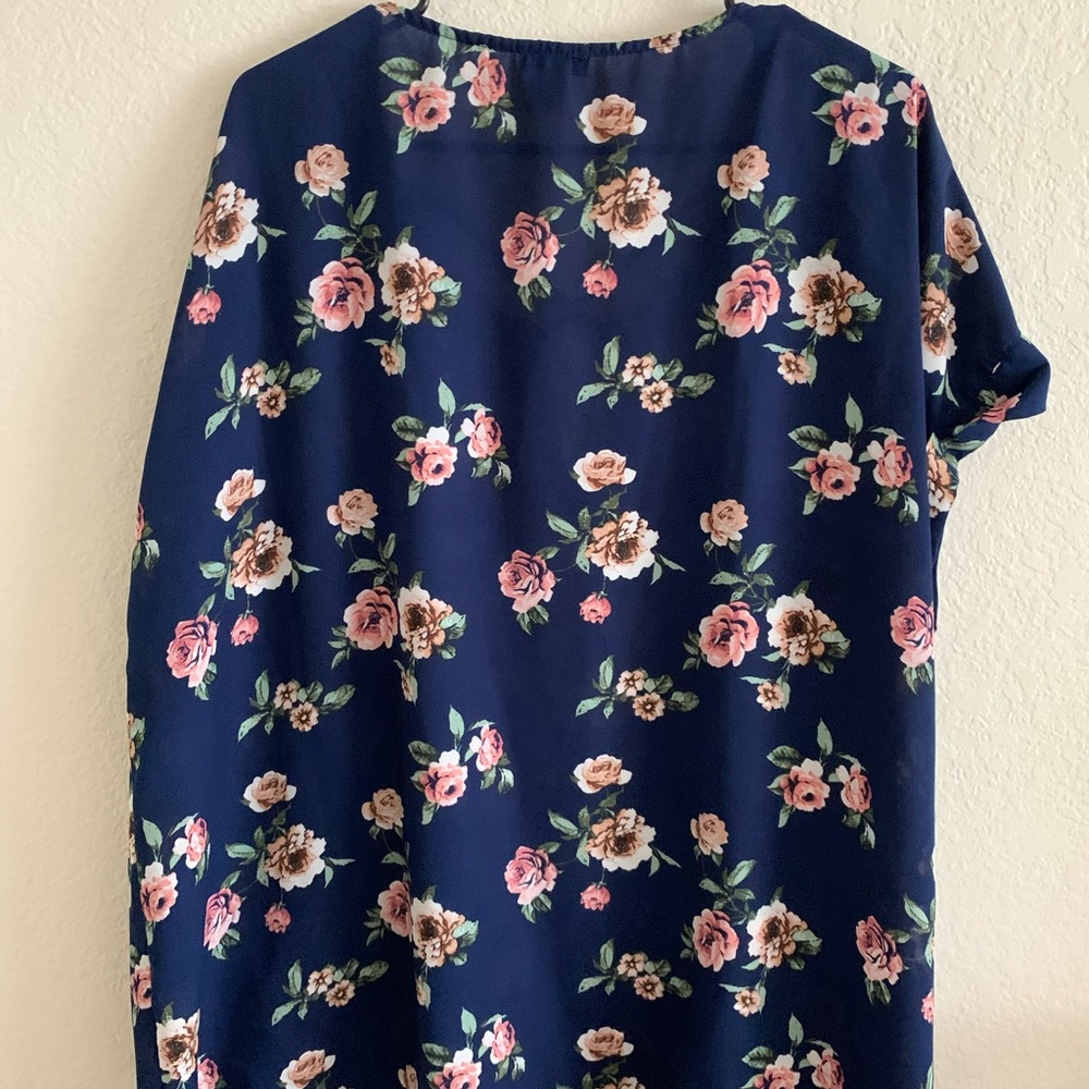 Rue21 Blouse Navy Floral